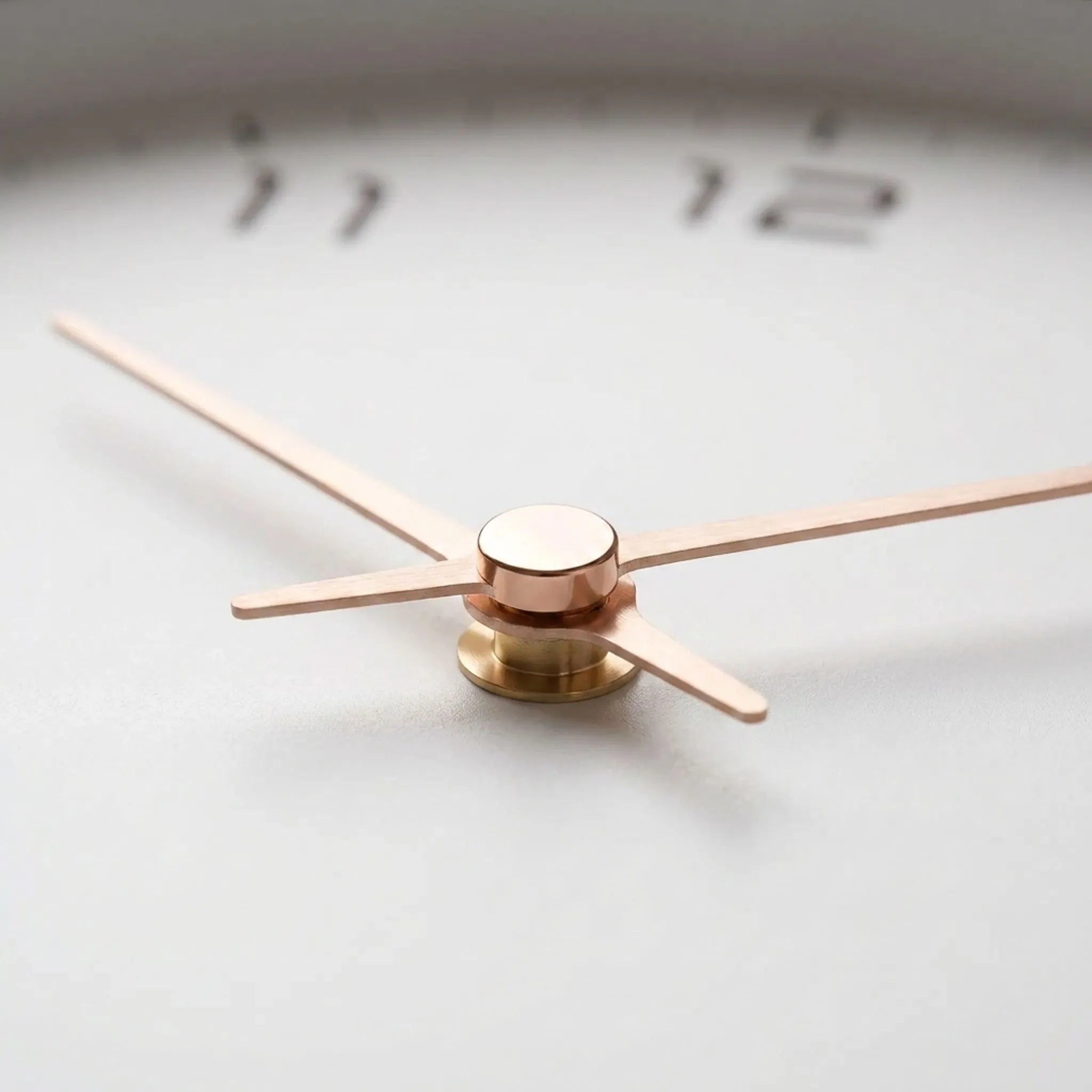 Aevora - Modern Minimalist Round Wall Clock Tracking The Time